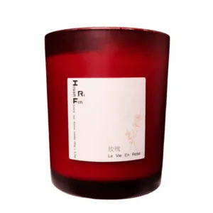 La Vie En Rose Scented Candle - 150 g
